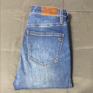 Madewell 10” high-rise skinny jeans. Size 26